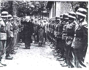 Grand Mufti of Jerusalem Hajj Amin el-Husseini reviewing Bosnian-Muslim troops