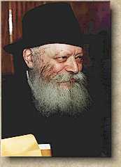 [A picture of the Rebbe]